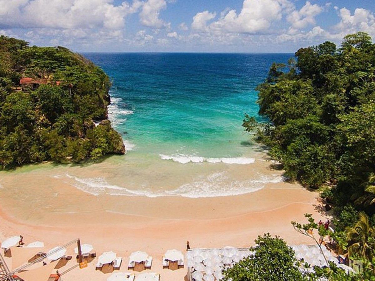 Frenchman's Cove
