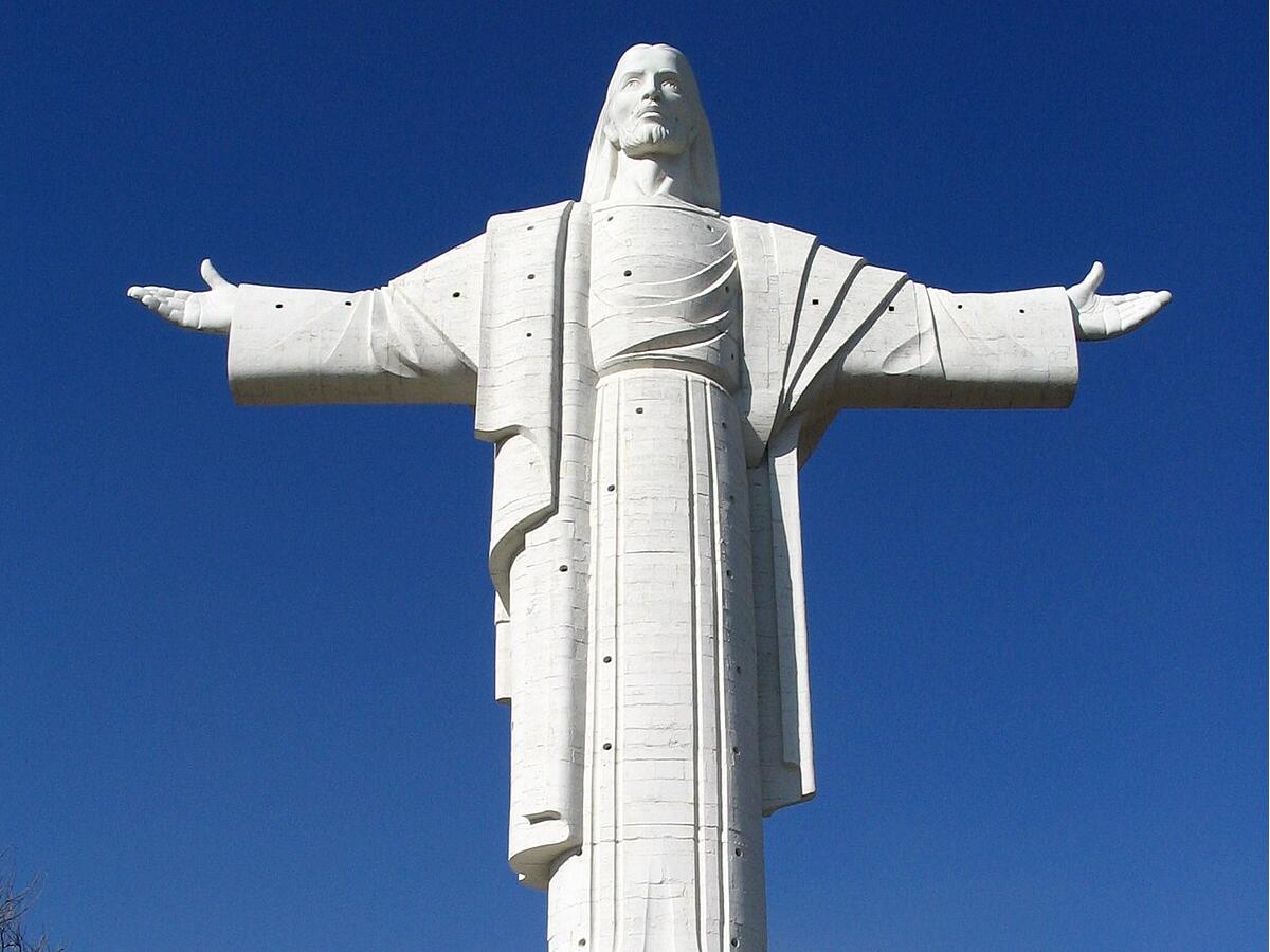 Cristo de la Concordia