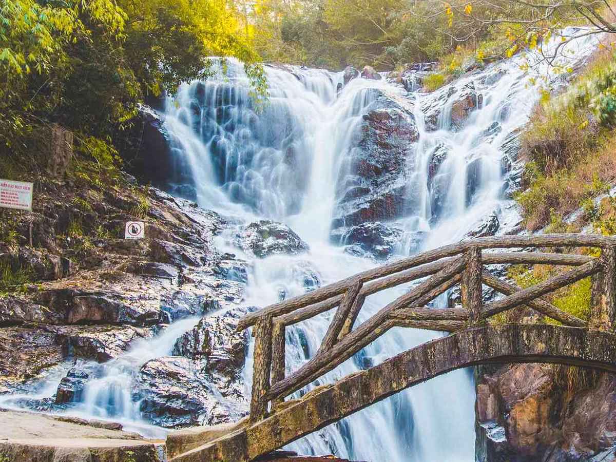 Datanla Waterfall