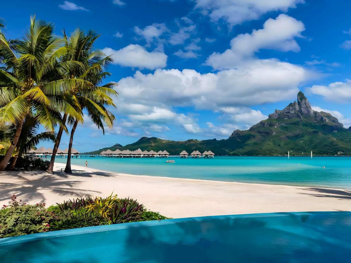 Tahiti Beach