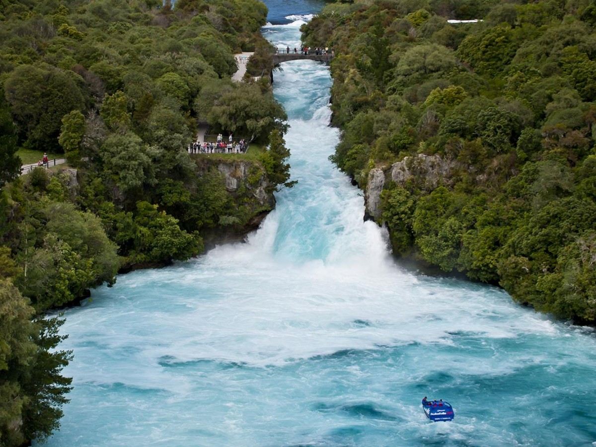 Huka Falls