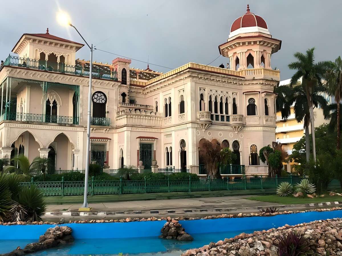 Palacio de Valle