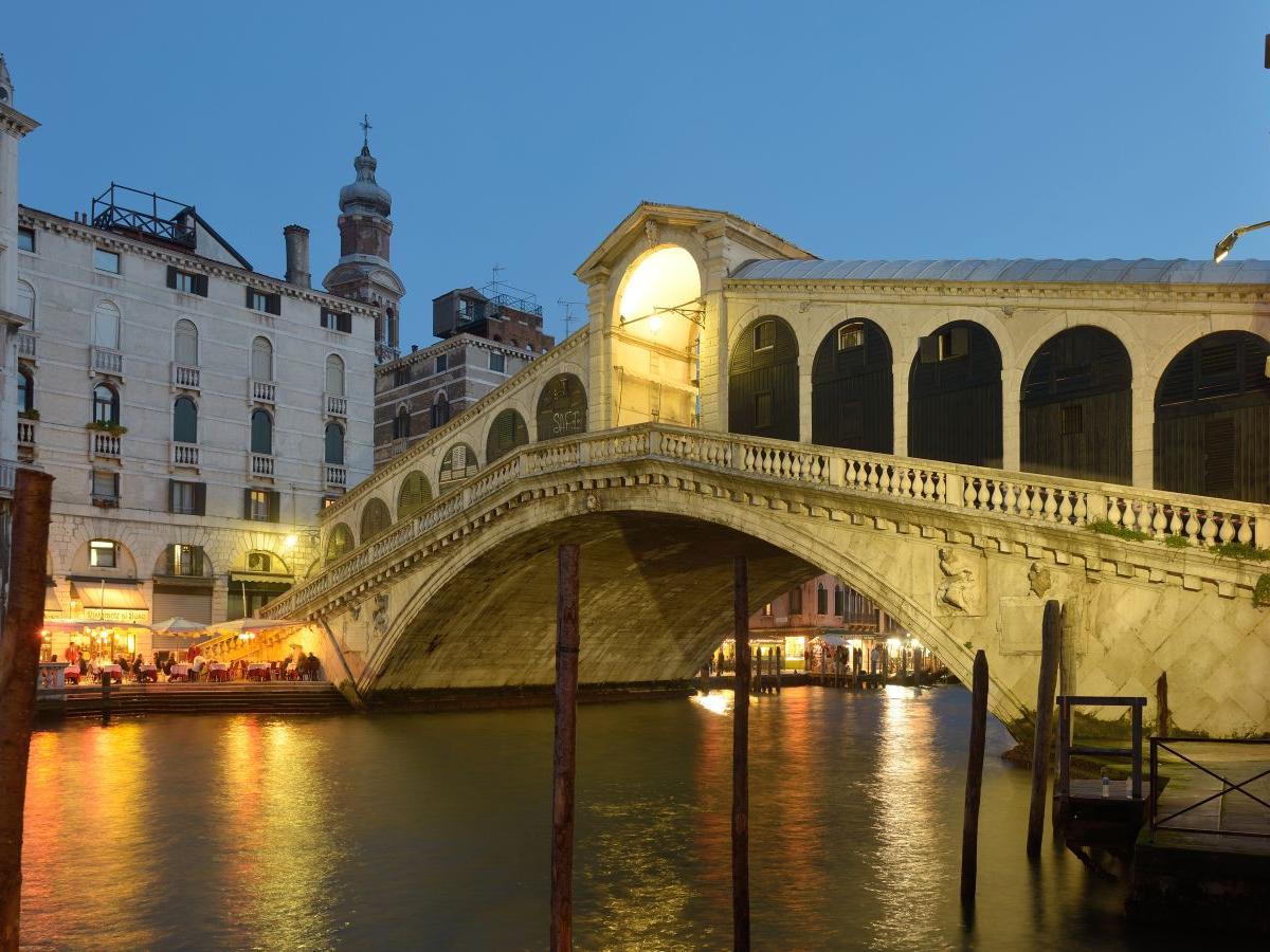 Rialto Bridge