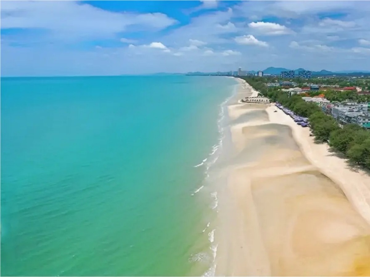 Cha-am Beach