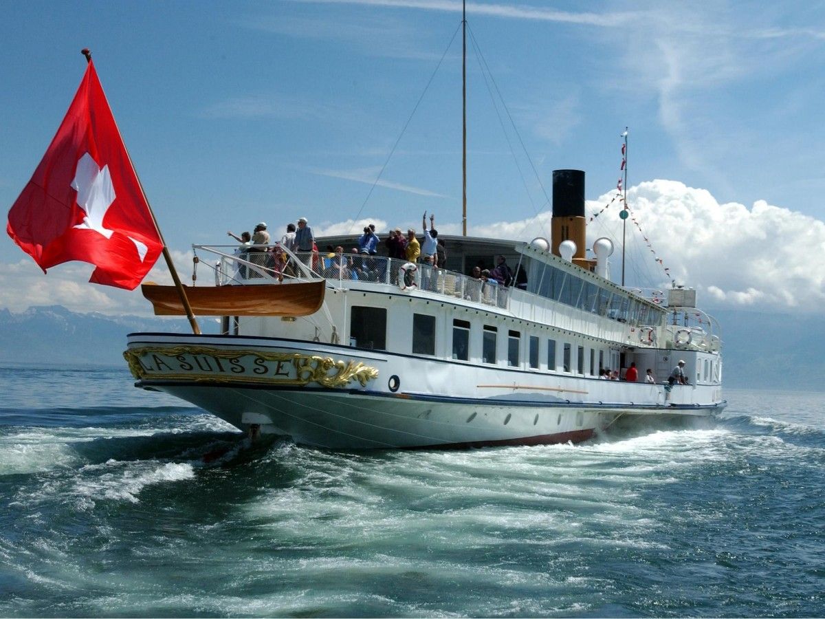 Lake Geneva Cruise
