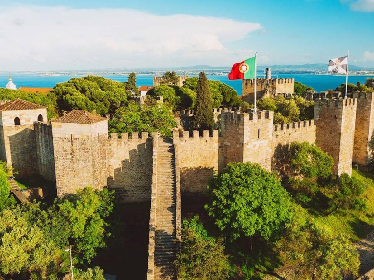 Sao Jorge Castle