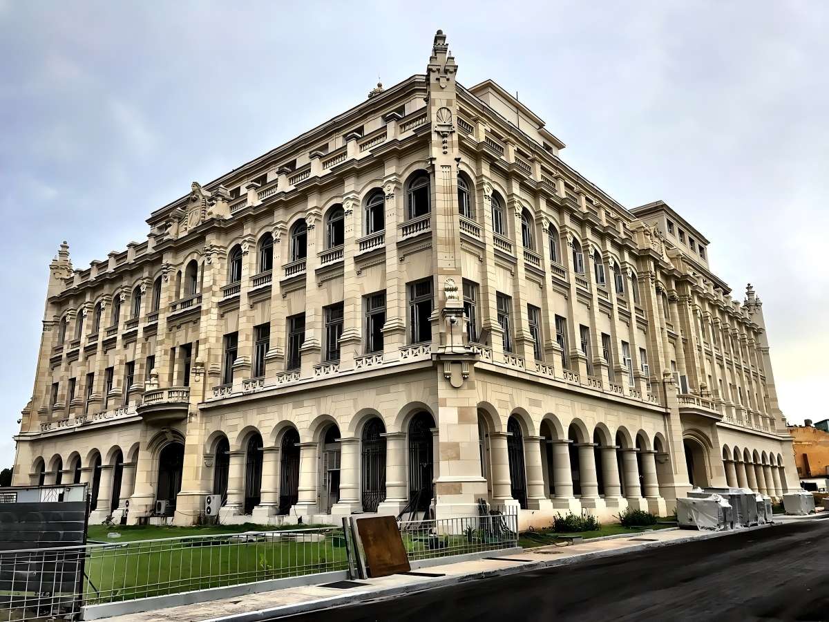 A Temple of Cuban Art: Uncovering the Unique Charm of Havana's National Museum of Fine Arts