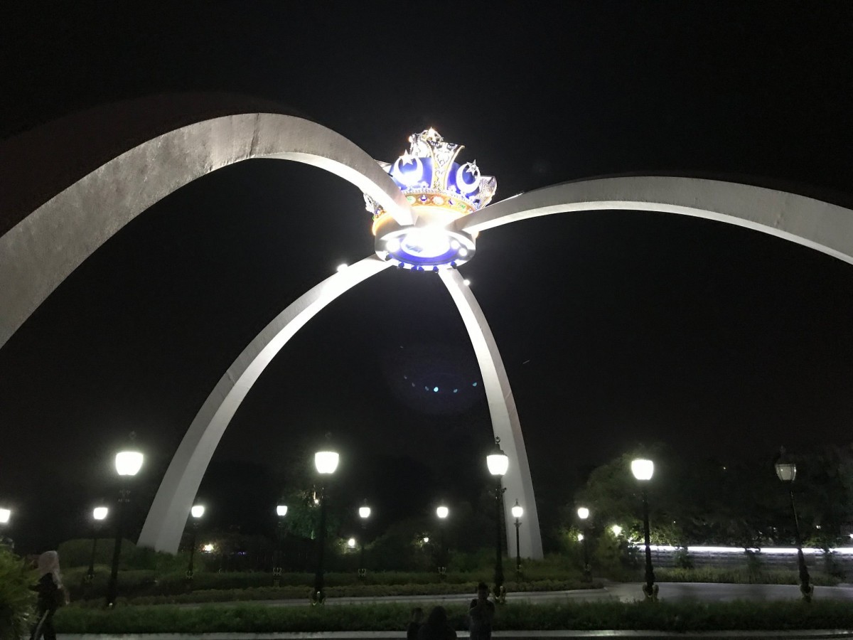 A Sparkling Night at the Palace of Johor: Istana Bukit Serene
