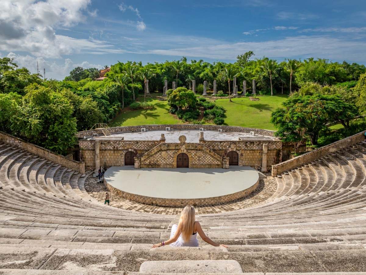 A day trip to Villa Altos de Chavon: Culture, architecture and beauty in one experience