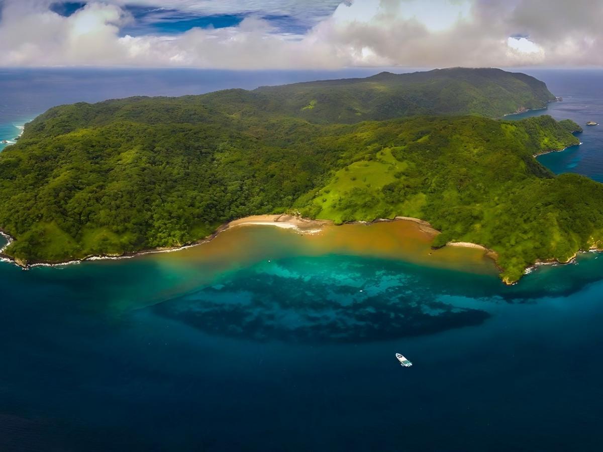 Lazy Travel Guide for La Isla de los Cocos