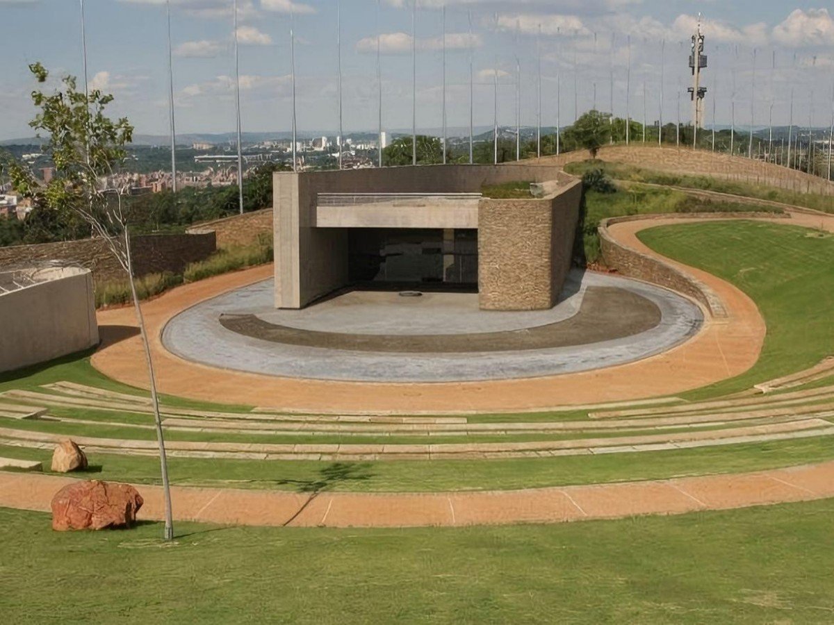 How to see the hundred years of South Africa's history in one go in Freedom Park?