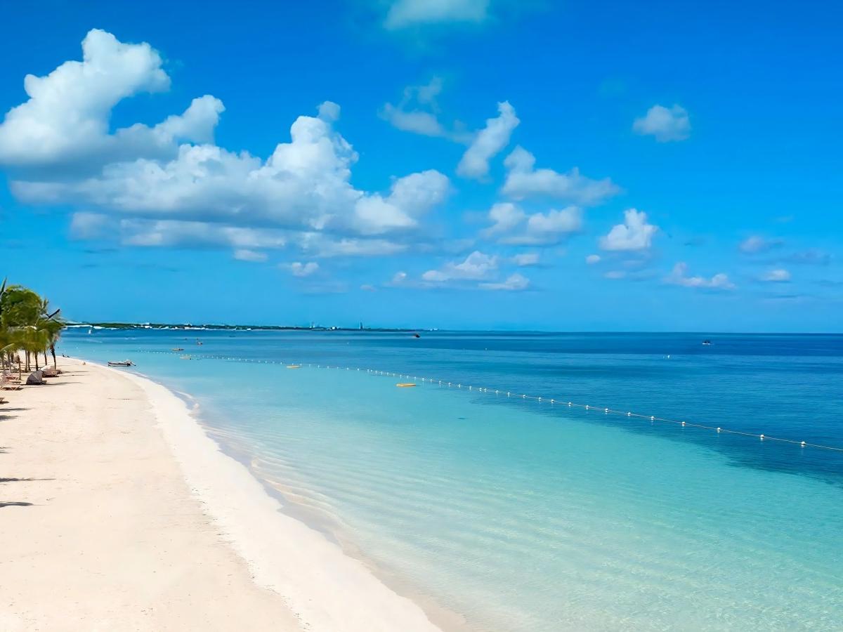 Seven Mile Beach's Most Popular Things to Do