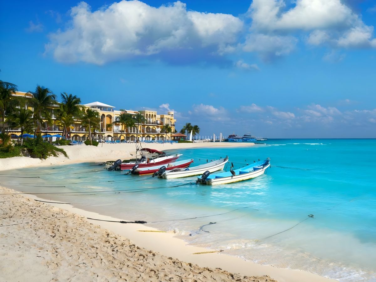 Carmen Beach beach walk: the perfect getaway to relax and unwind