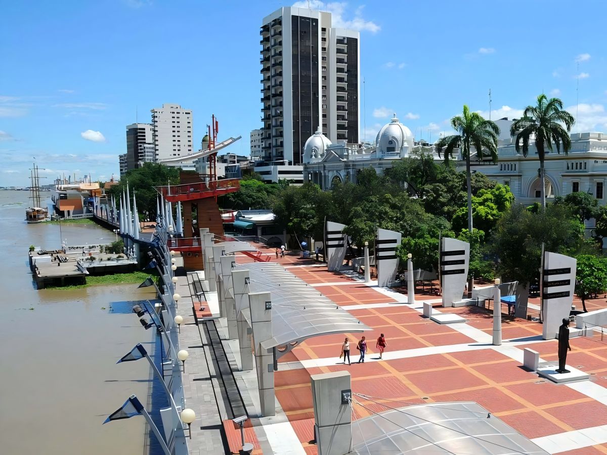 Malecon 2000: Guayaquil's most vibrant promenade