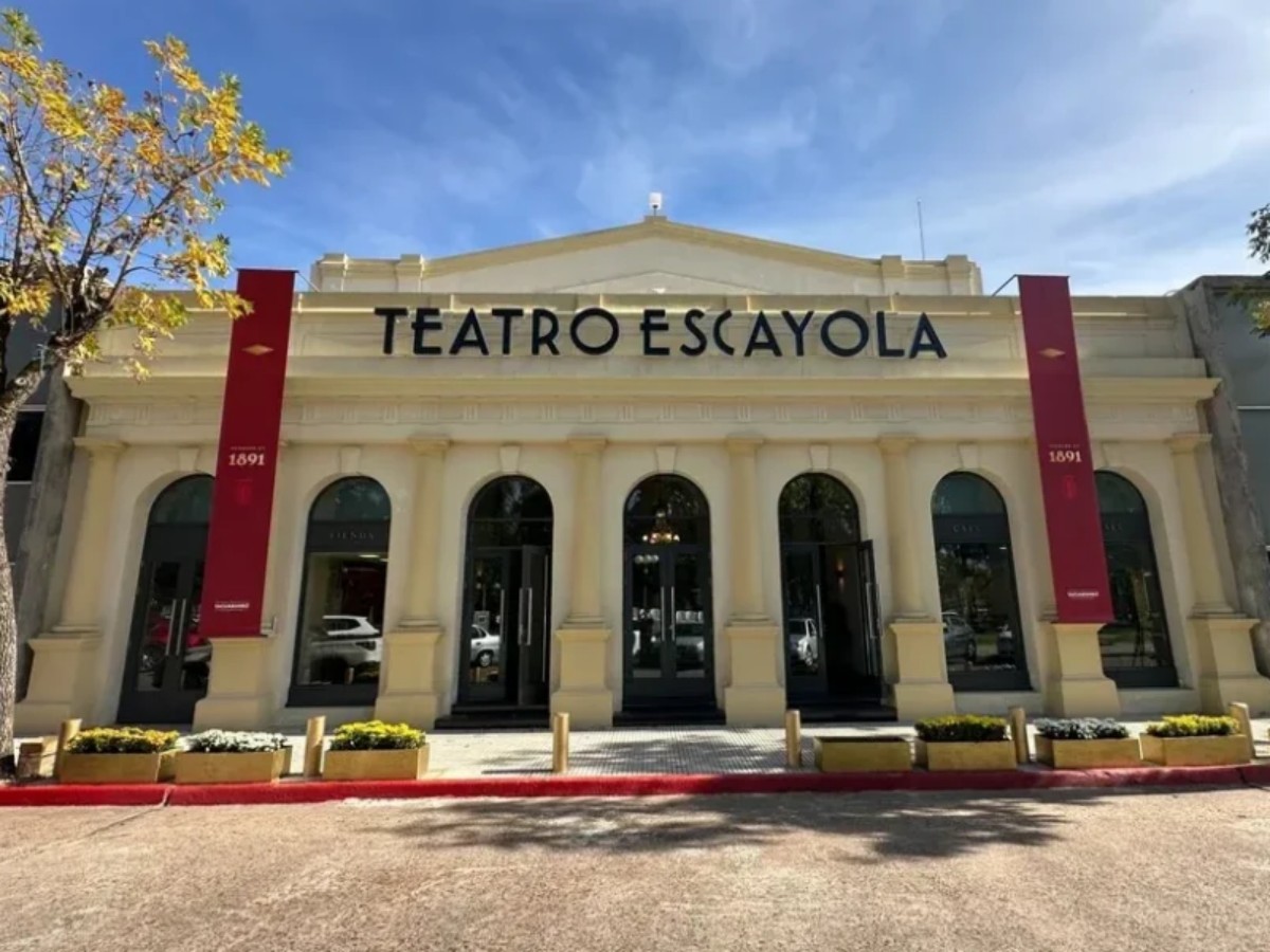 Hidden ways to play: Unlock 5 ways to visit Teatro Escayola