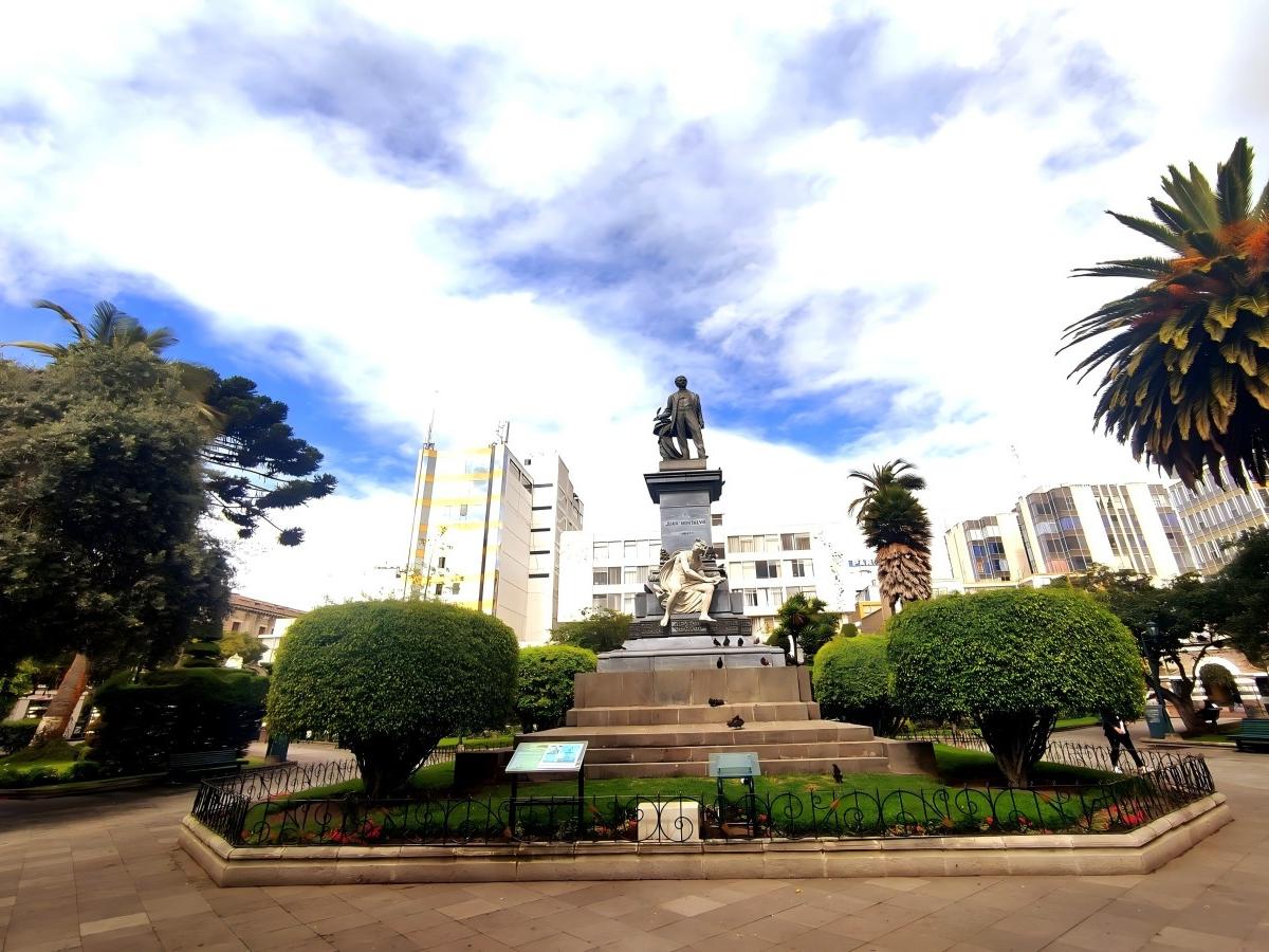 Want to know about Ambato? Start with this park first