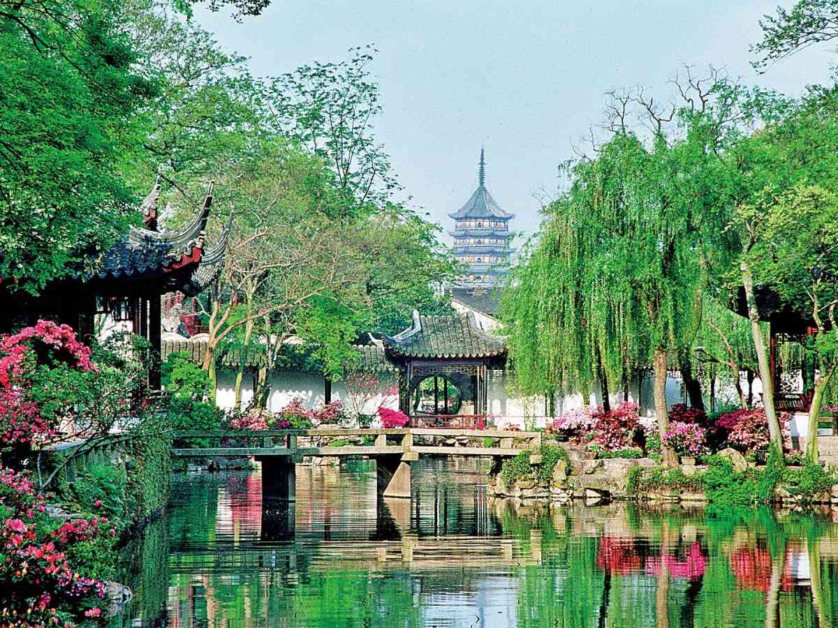 Humble Administrator’s Garden Guide: A beautiful route that won’t let you go back!