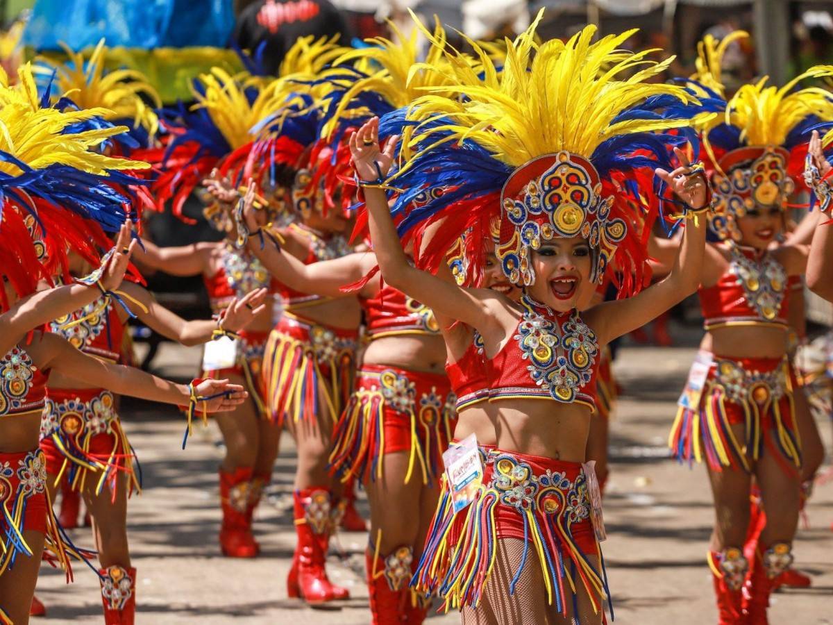 What to do if you are kissed by a stranger at Barranquilla Carnival? ——The wildest survival guide of the year