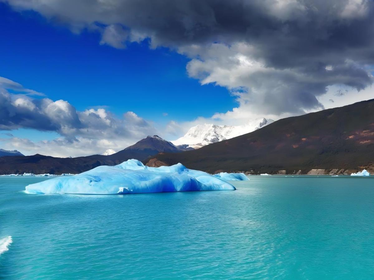 Lago Argentino: Discovering the Blue Heart of South America