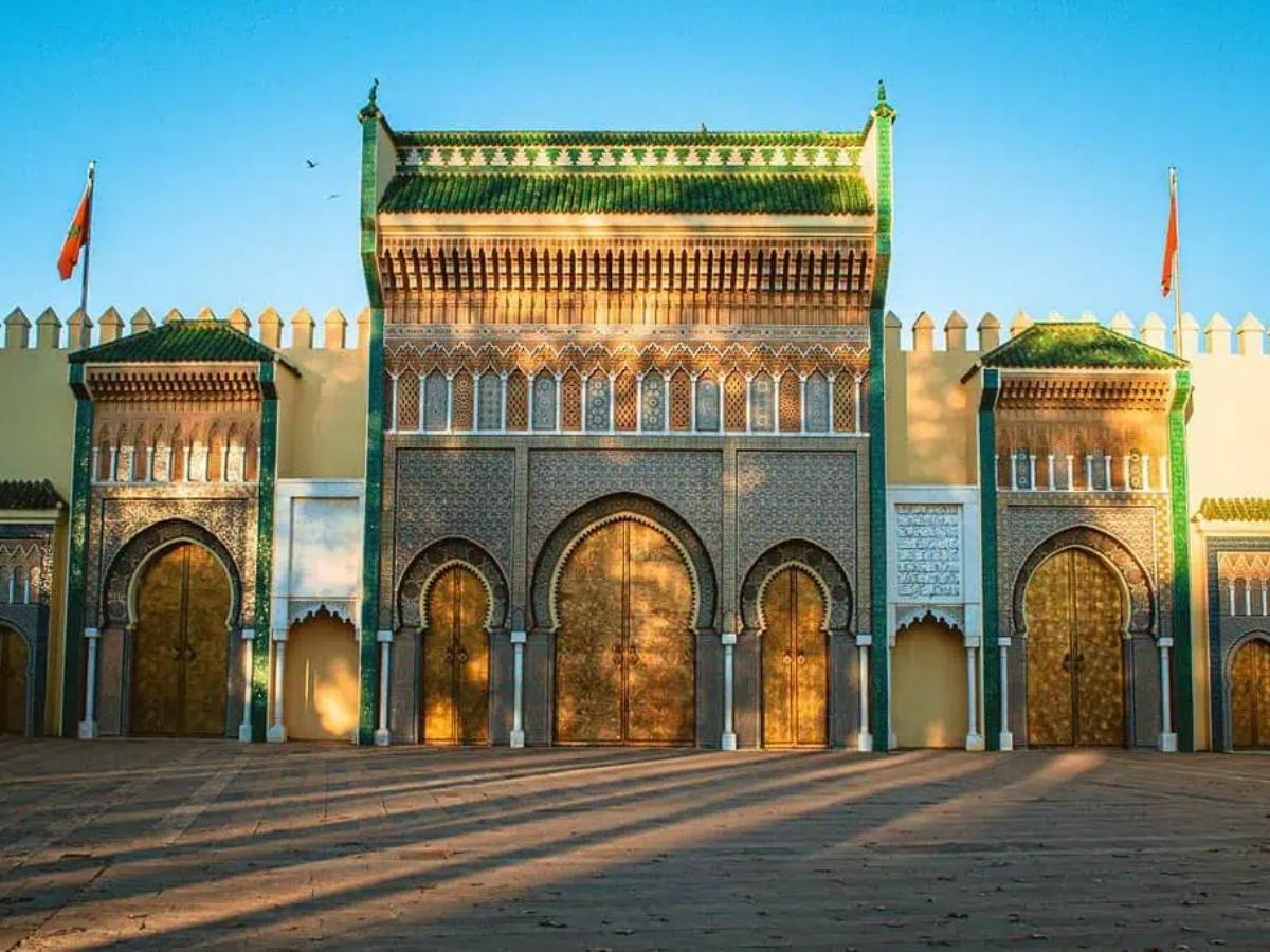 The Art of Doormaking at Fez Royal Palace: Wisdom in Geometric Patterns