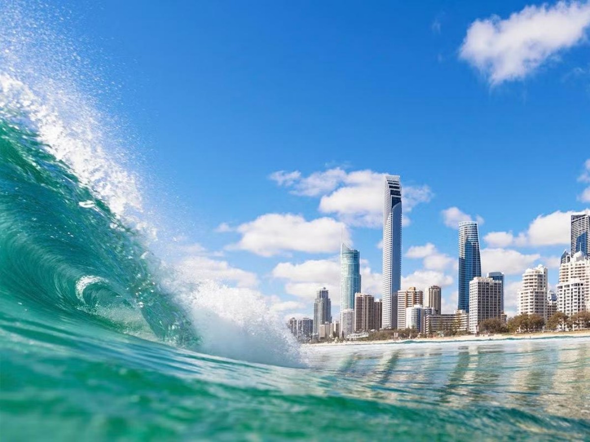 Surfers Paradise: A paradise for surfers, a paradise for travelers!
