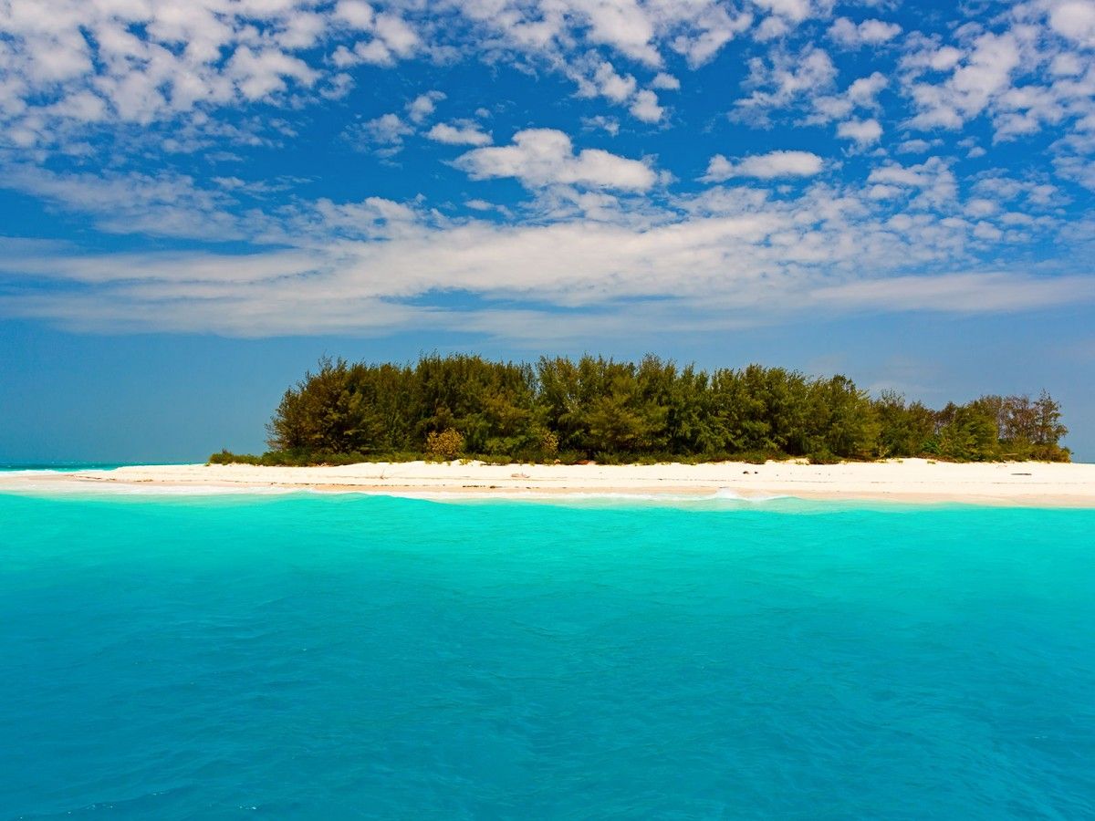 Mnemba Atoll, a romantic encounter with the sea!