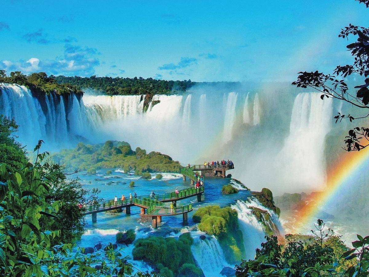 Natural Wonders - Iguazu Falls