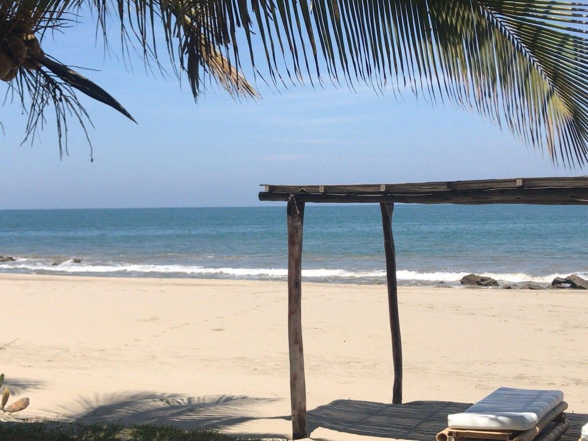 A practical guide to Mancora Beach: everything you need to know to eat, drink and be entertained