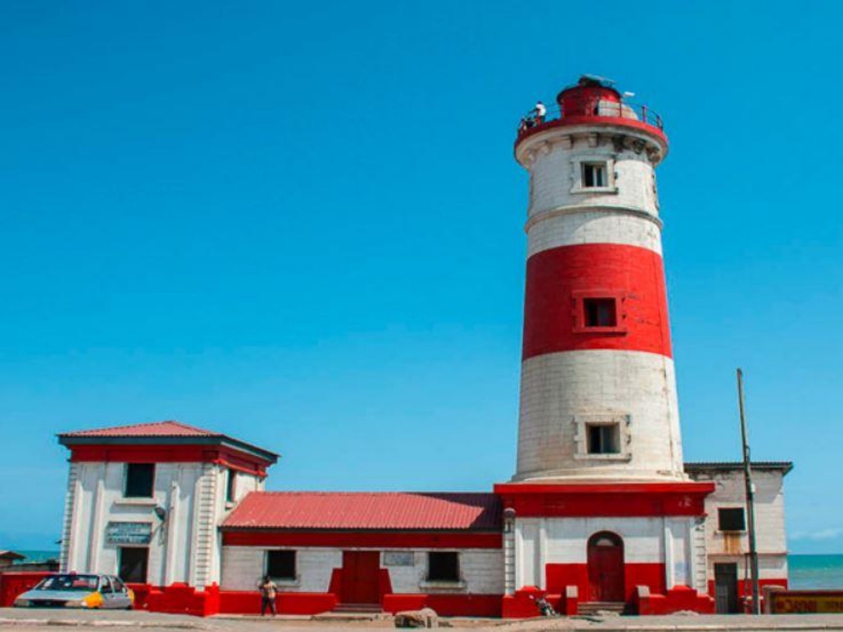 The watcher of the city and the ocean: Jamestown Lighthouse lights the way for tourists