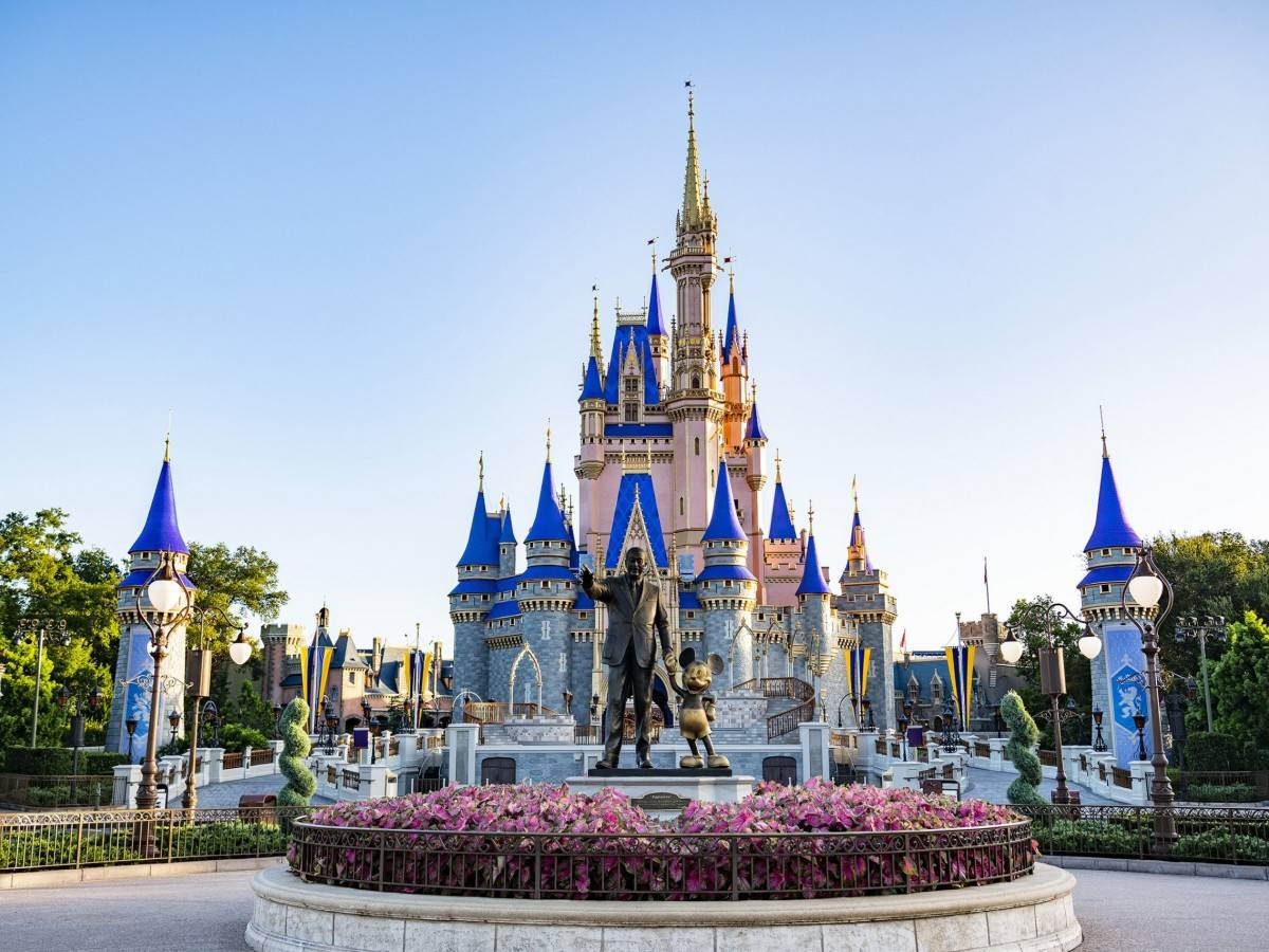 Taking your kids to Disneyland? This height-customized route will save you 3 hours of waiting in line!