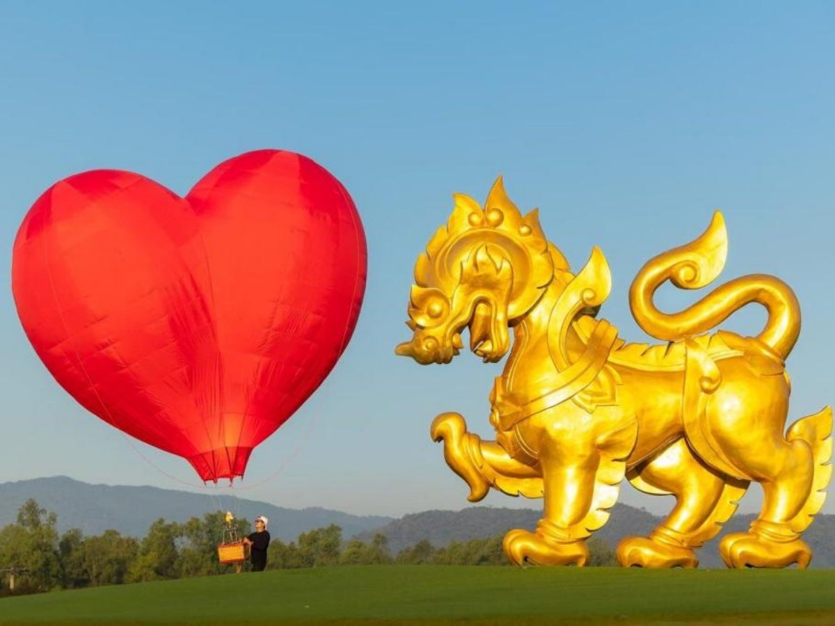 Singha Park Outdoor Adventure: Ziplining, Hot Air Ballooning, Fruit Picking, and Cycling Experiences