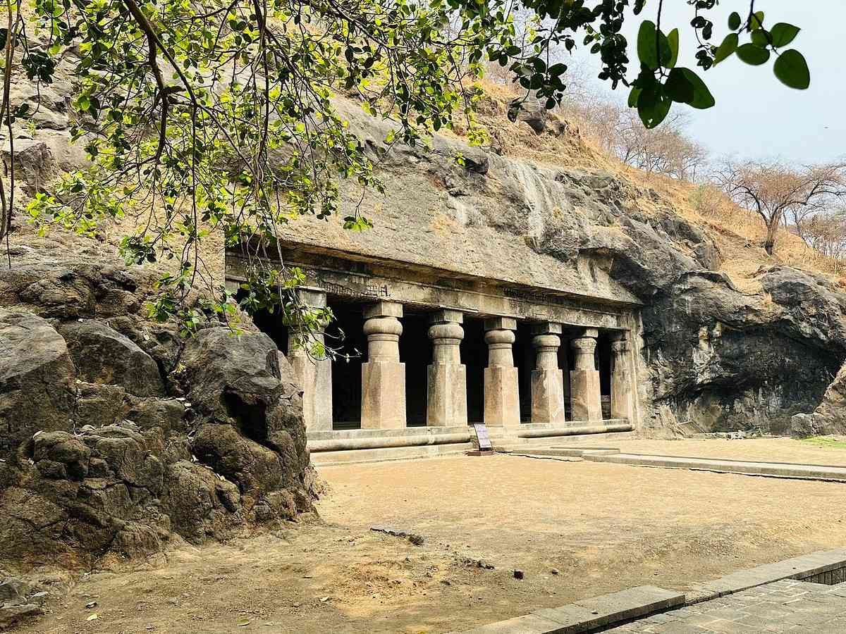 Mumbai's Hidden Oasis: Elephanta Caves