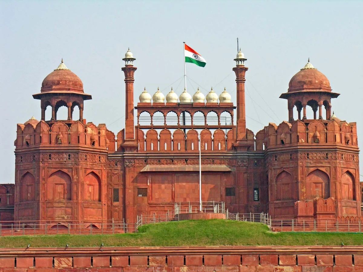 How to Visit the Red Fort Without Missing Out?