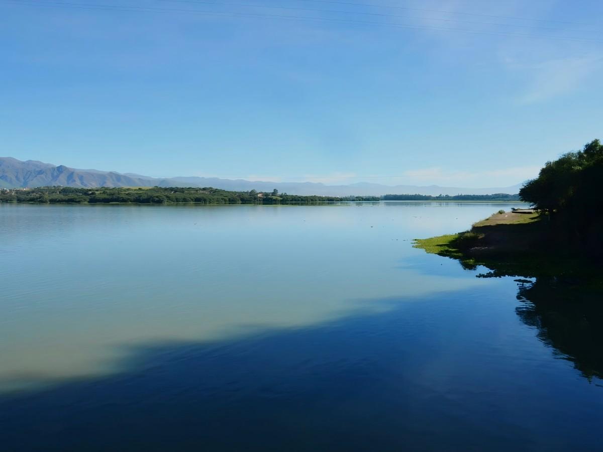 Embalse San Jacinto Fishing and Boating Guide
