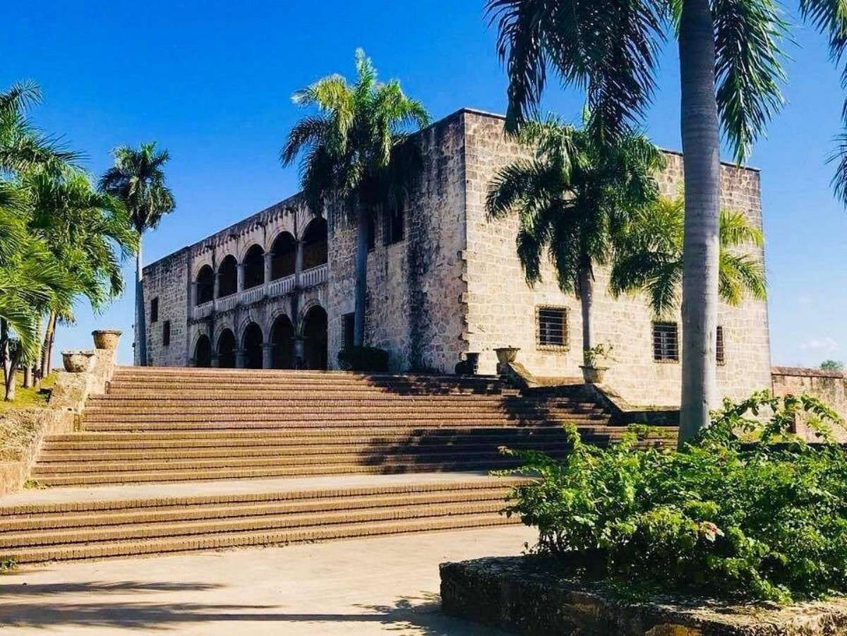 Explore the Colonial Zone of Santo Domingo Province