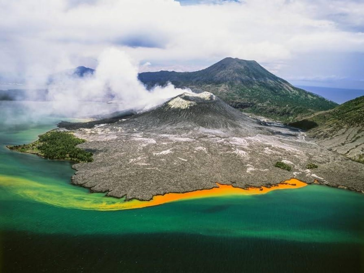 Mysterious, spectacular, and shocking! A blend of heat and beauty - a trip to Rabaul Volcano