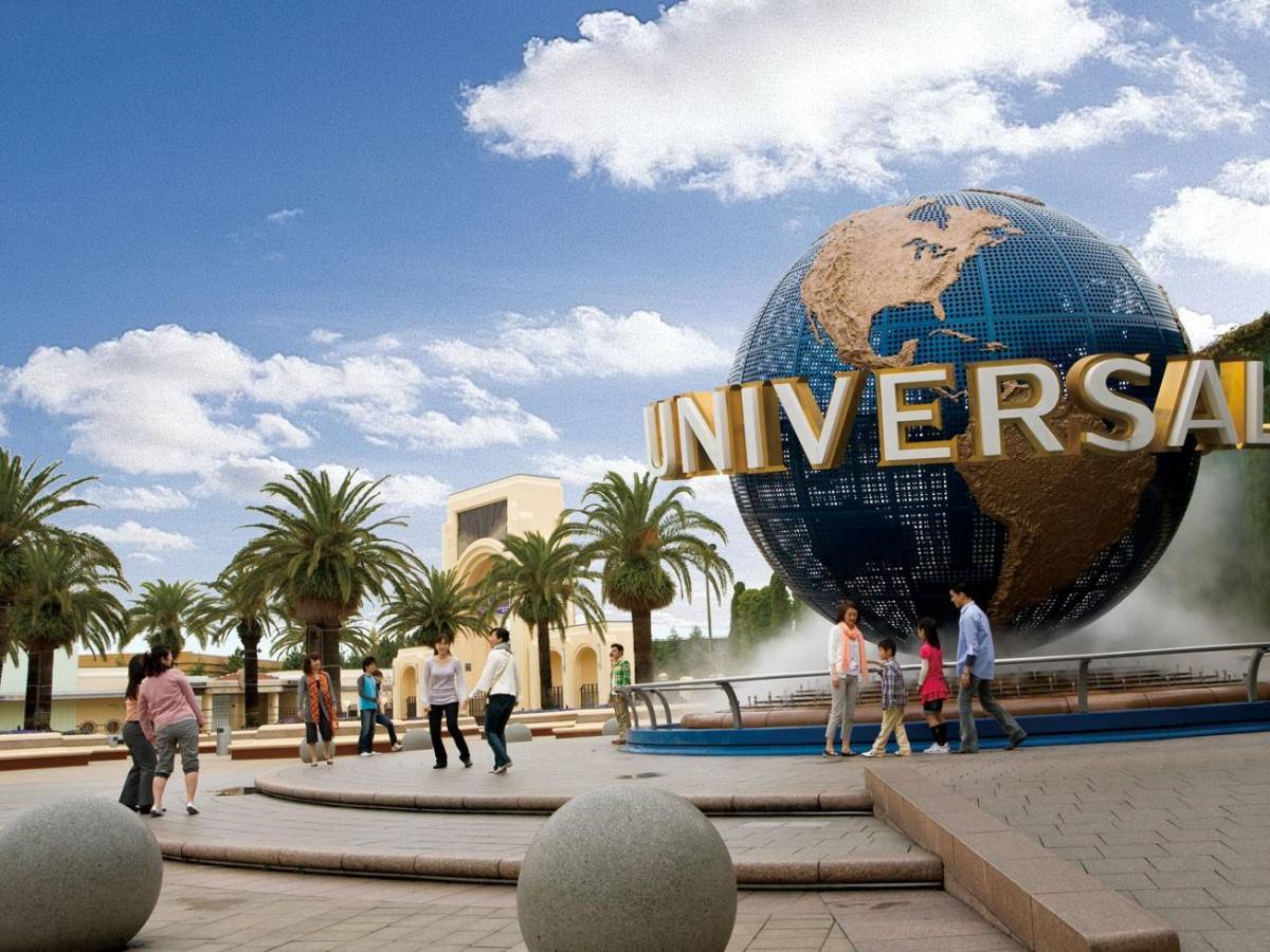 Have fun at Universal Studios Osaka!
