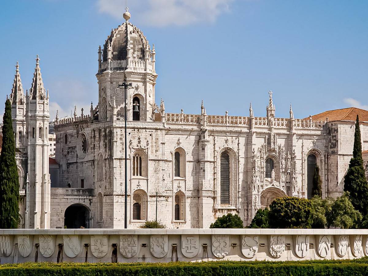 A thousand-year-old legend, carved in stone! The details of Jeronimos Monastery are stunning