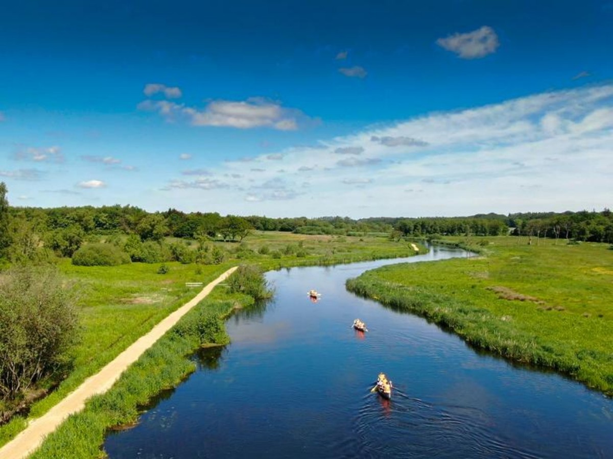 What kind of exciting adventure would it be to experience rafting on the Gudenaen River?