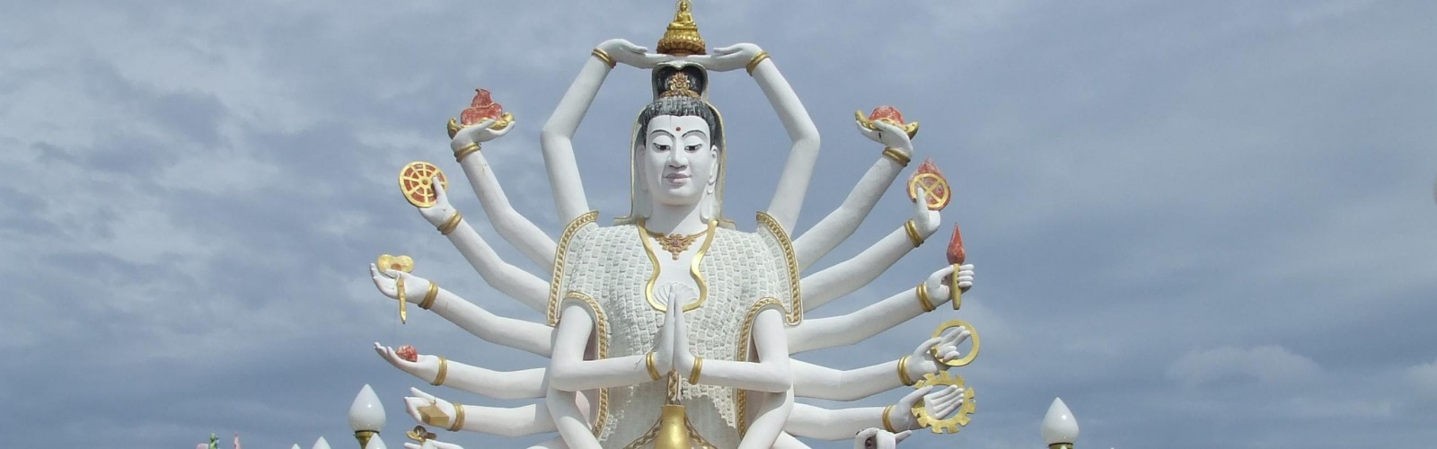 Wat Plai Laem
