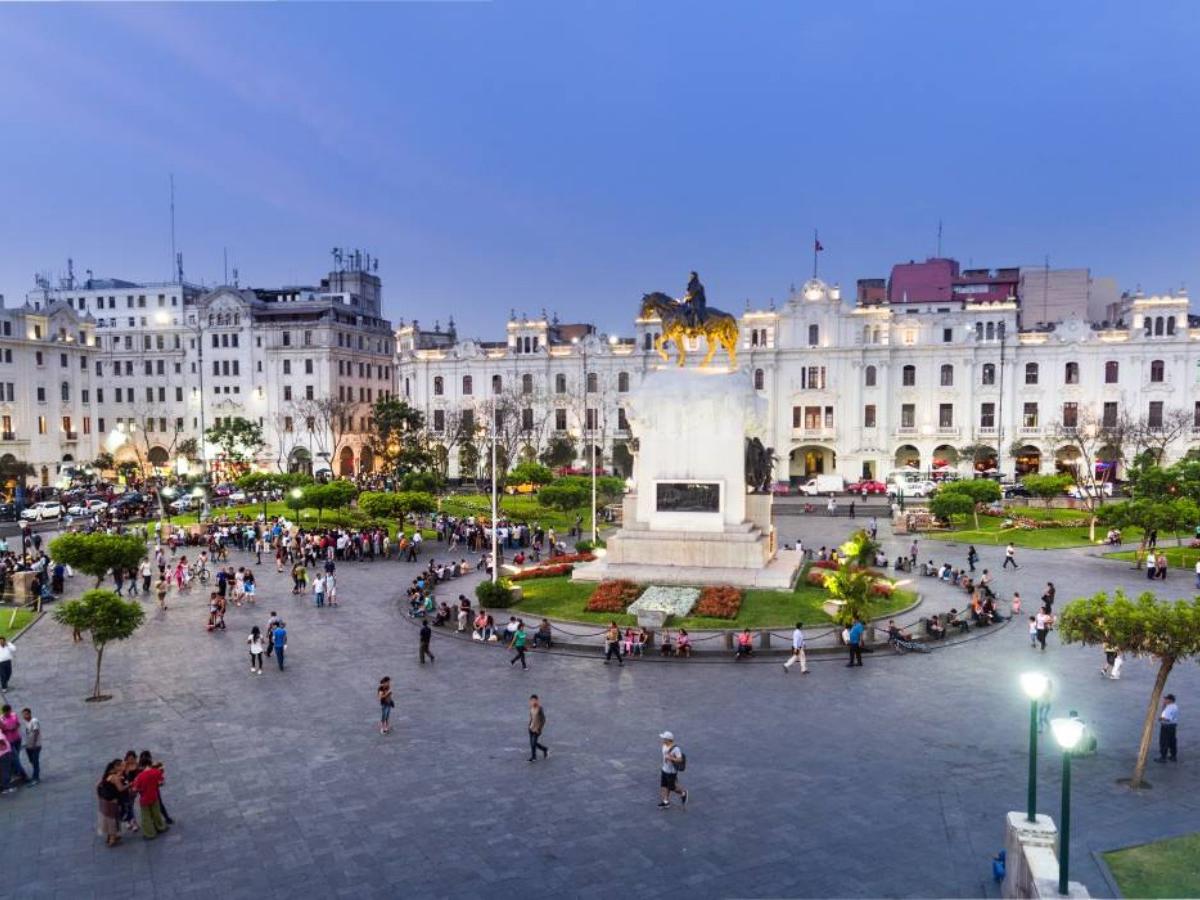 Natural landscape of St. Martin's Square