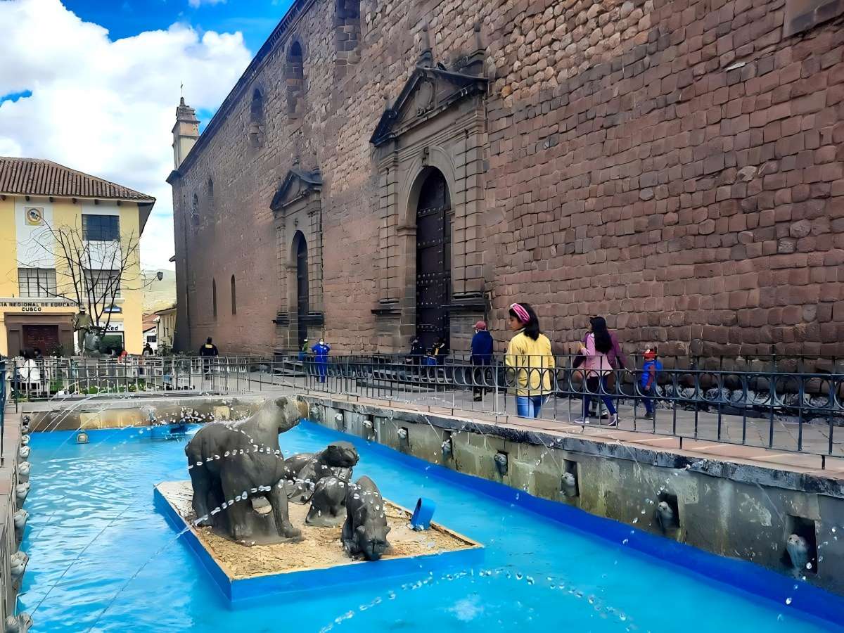 The beginning of history: the foundation of Santa Catalina Monastery