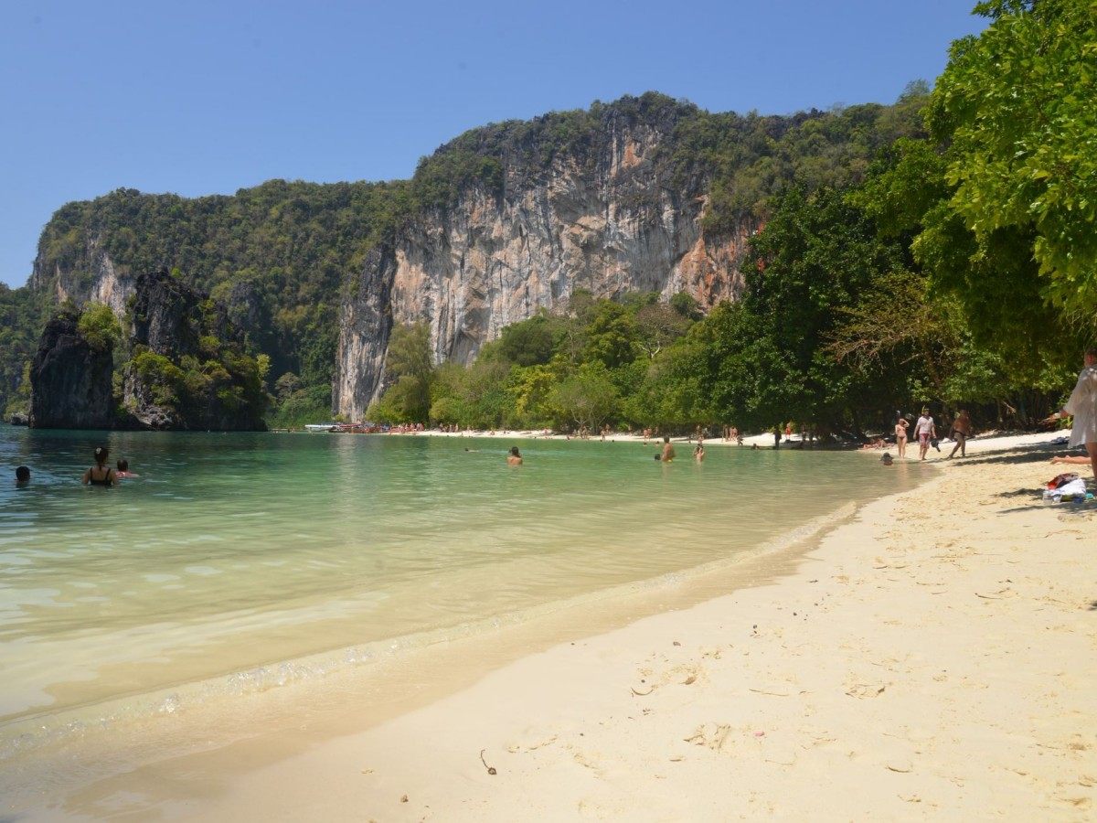4. Food: Budget trips with night market food, luxury with private chefs, but both require "hot and sour Thai food." Budget Traveler's Guide: Rainforest Picnic for 50 THB/meal