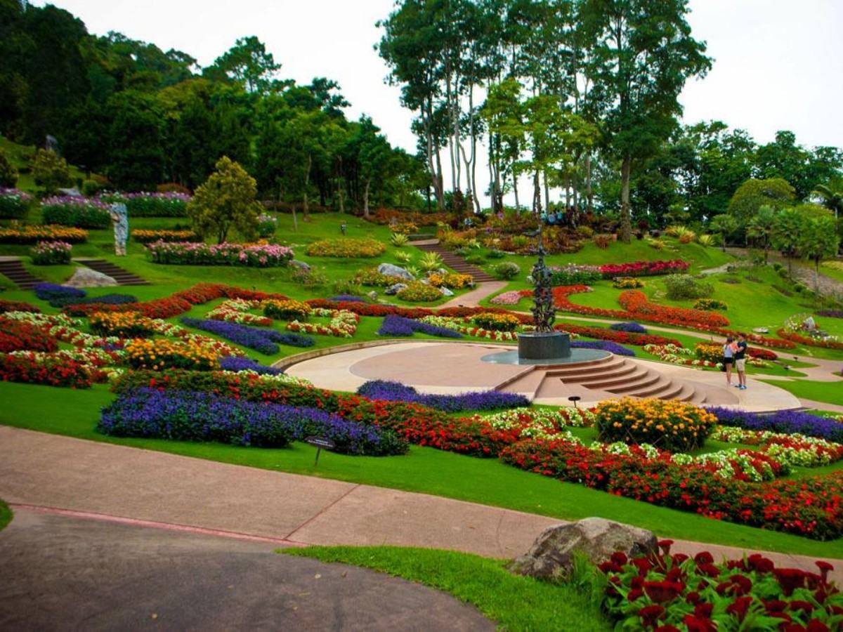 The Royal Family's Original Aspiration: A Garden Born of Love
