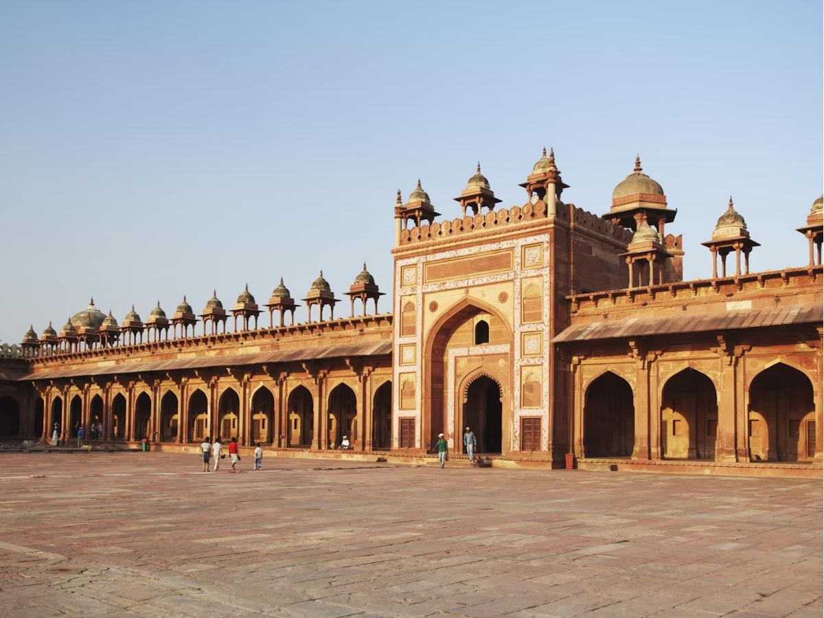 Architectural wonders: a multicultural art treasure