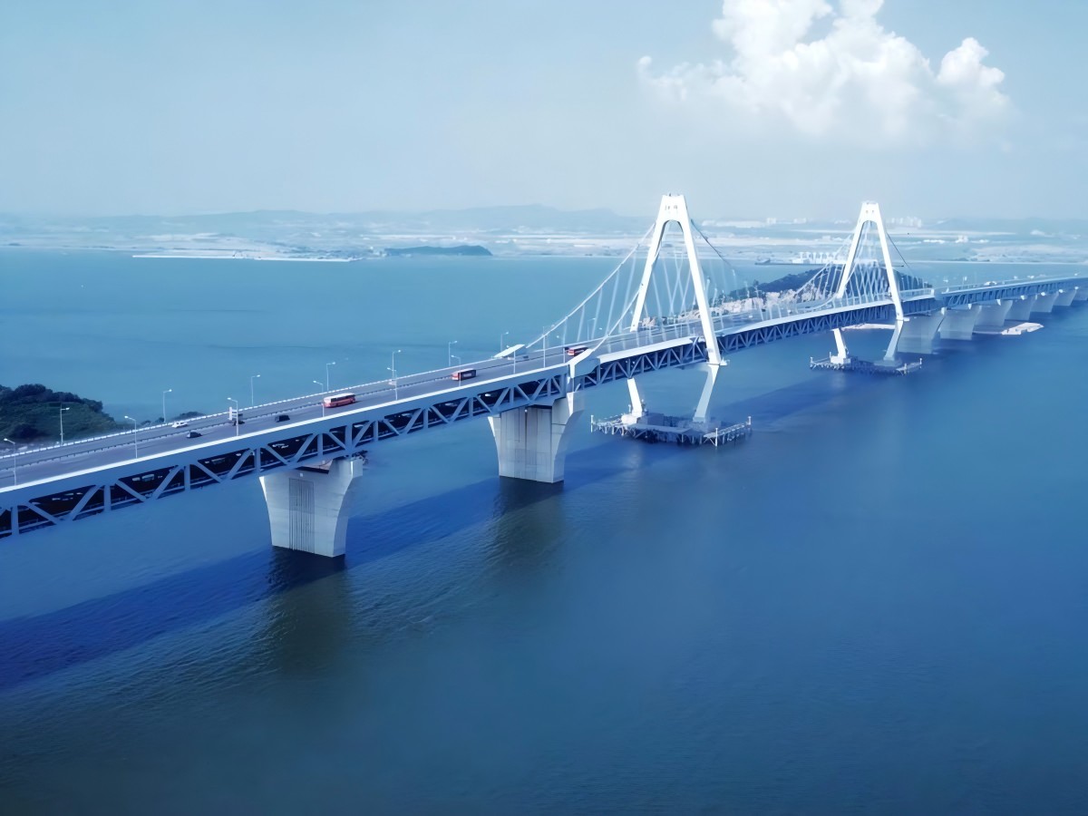 A bridge connecting modernity and nature