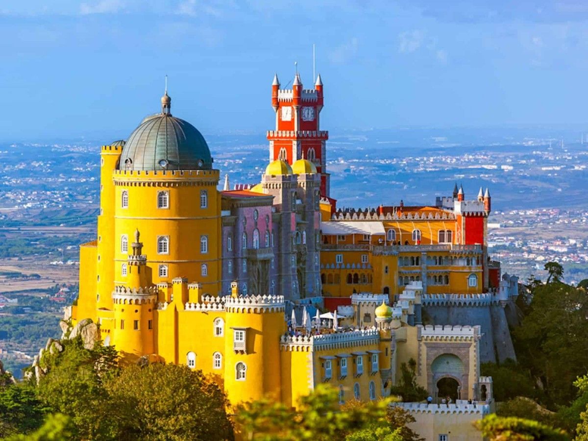 Enter the fairy tale world - the fantasy architecture of the Pena Palace