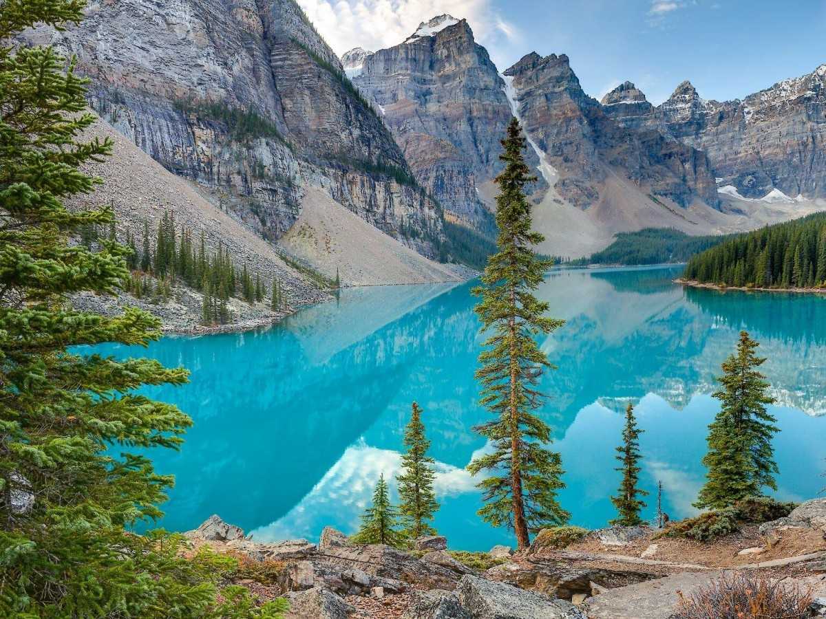 Winter (November-April): Magical season of ice and snow