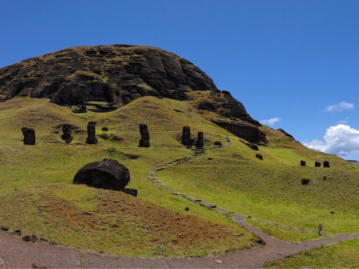 History and culture: the cradle of the Moai stone statues