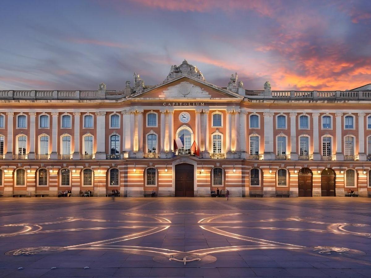 Architectural treasures, a magnificent witness to history